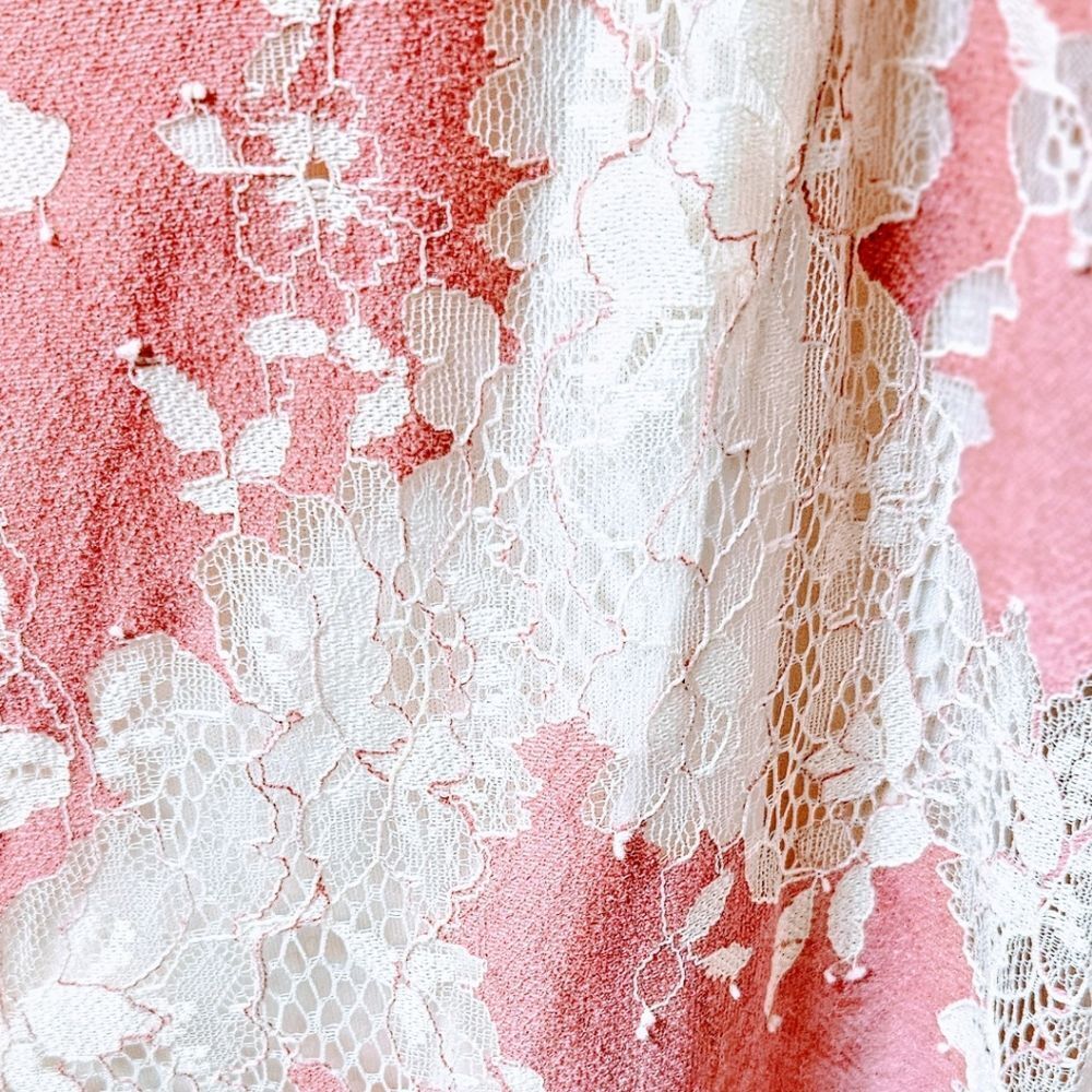 TORRID Foxglove Pink Mini two toned, lace floral, tierd babydoll dress. 1X - Picture 9 of 16